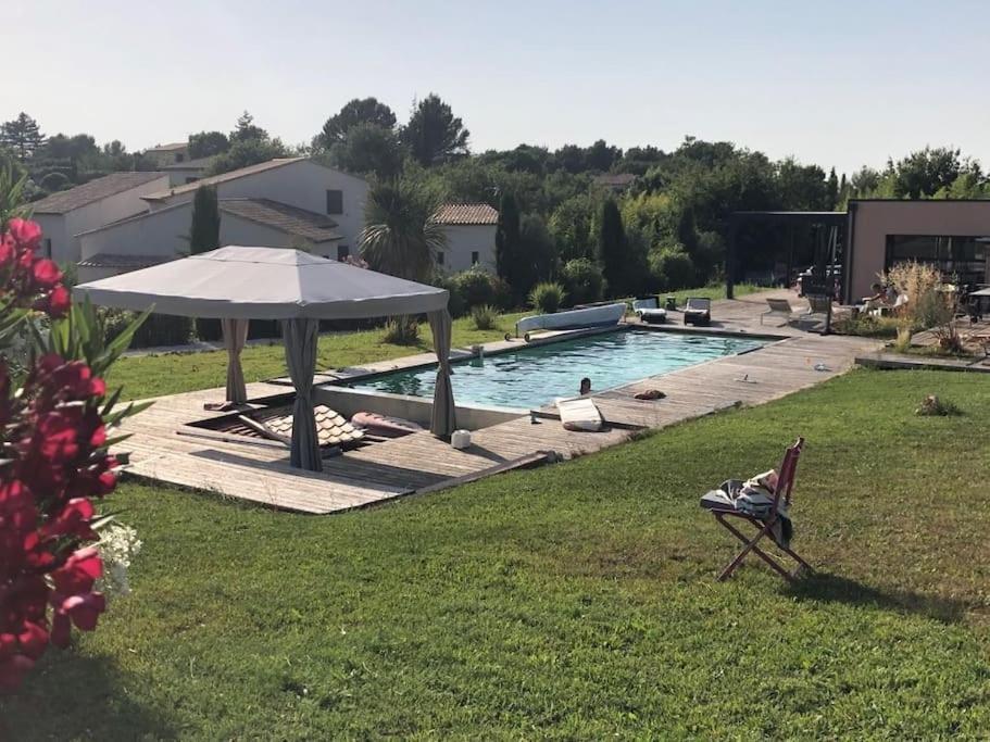 Chalet Bois Cosy Avec Piscine Aix Nature Aix-en-Provence Dış mekan fotoğraf